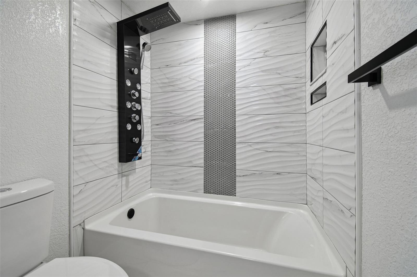 Image 37 of 97 For 4036 Cortez Drive A