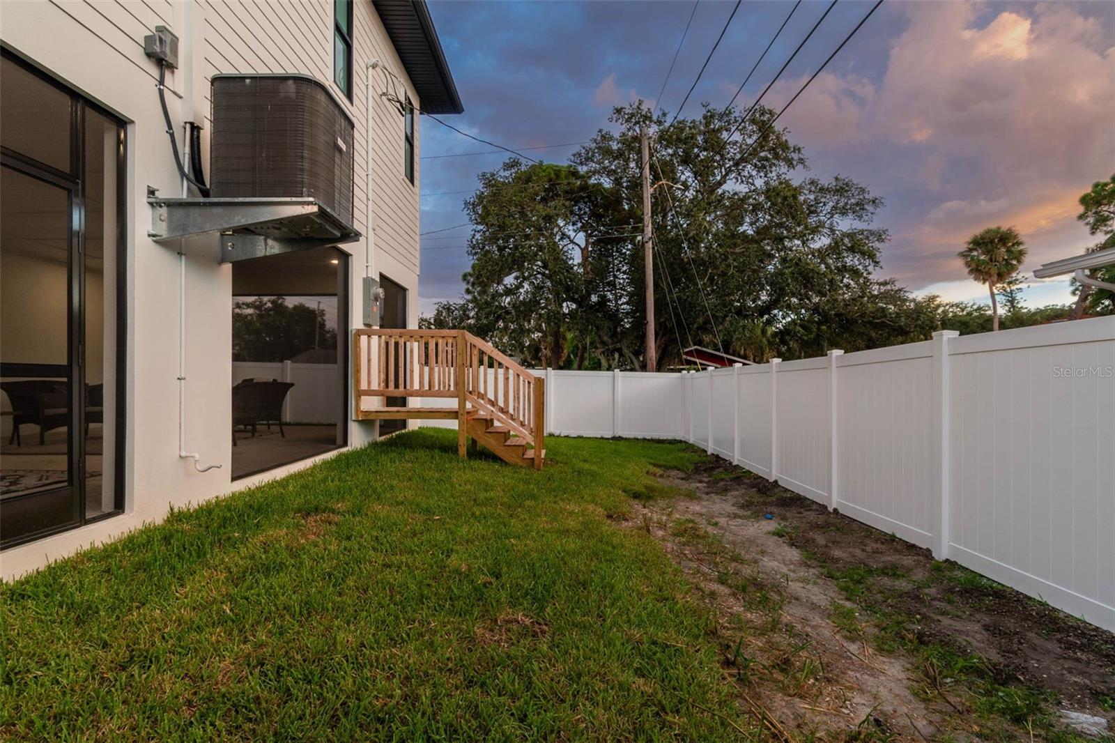 Image 80 of 97 For 5000 Chancellor Street Ne