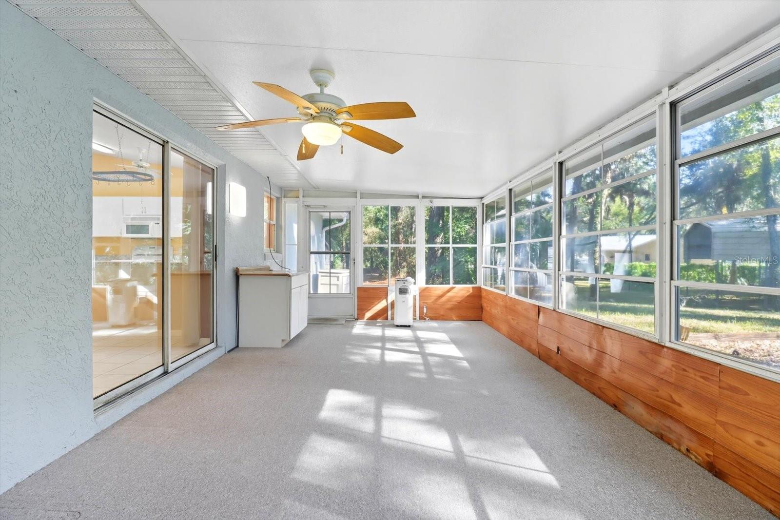 Image 11 of 30 For 3900 Bay Avenue 572