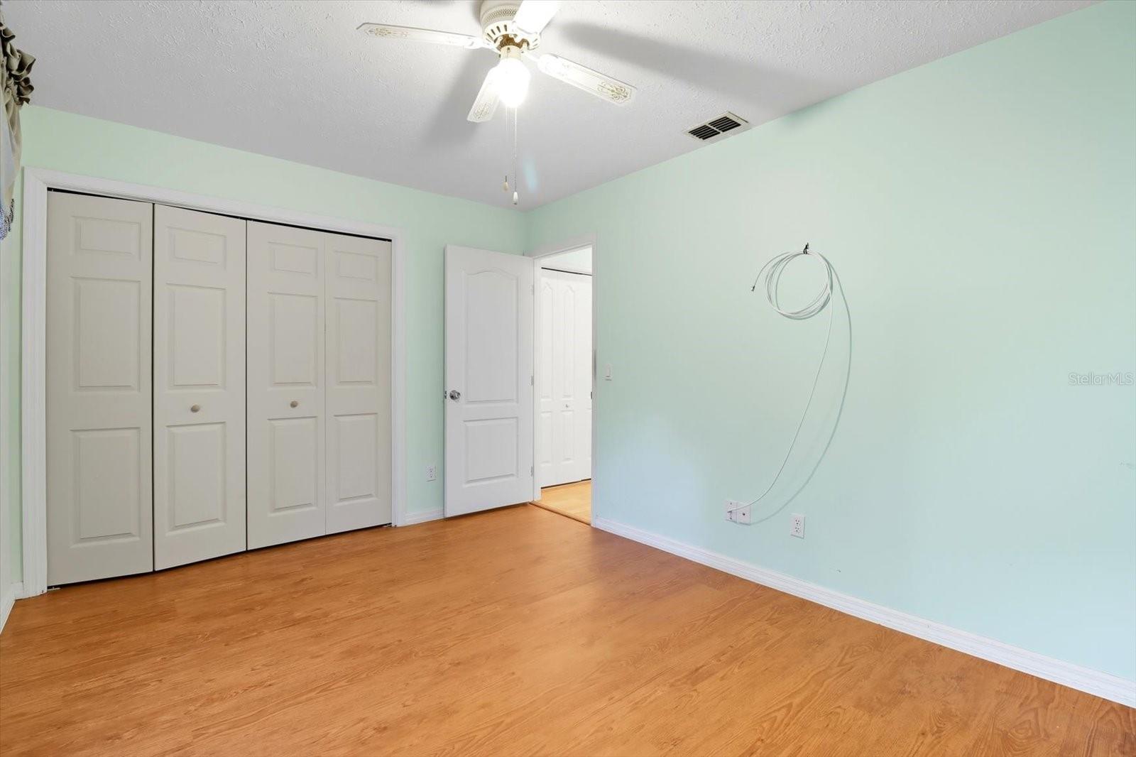 Image 9 of 30 For 3900 Bay Avenue 572