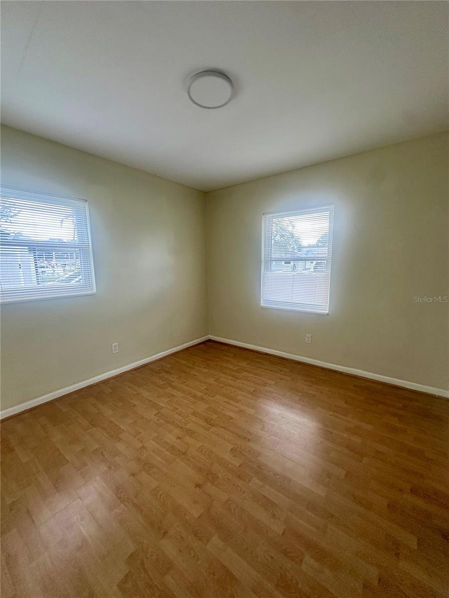 Image 14 of 29 For 7714 Hiawatha Street