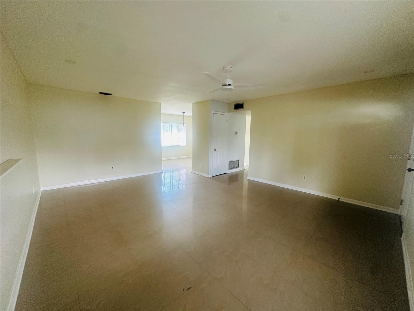 Image 4 of 29 For 7714 Hiawatha Street