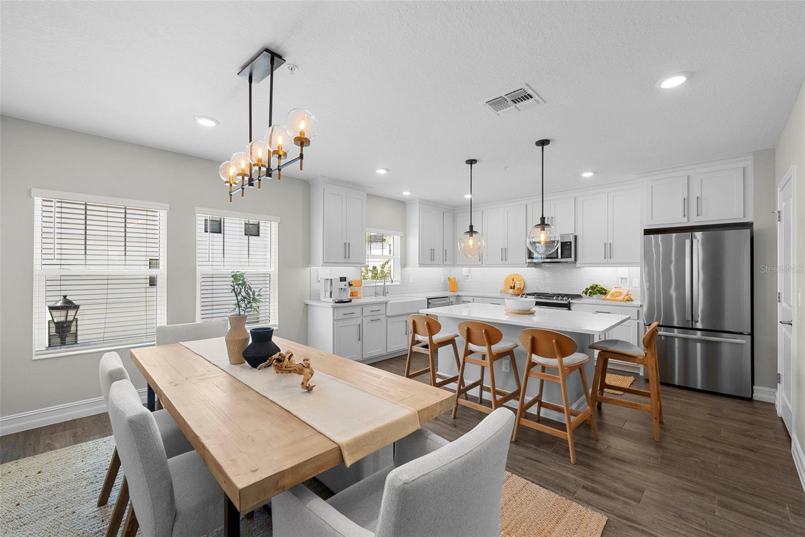 Image 3 of 82 For 5351 Bridge Street 83