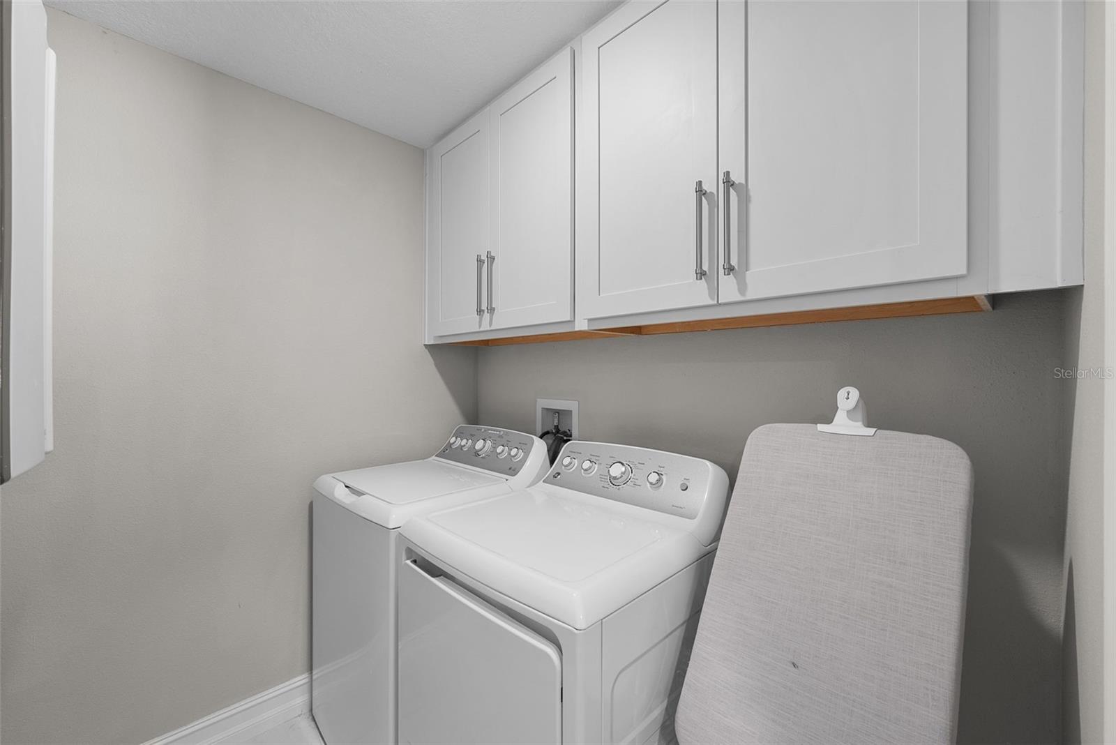 Image 41 of 82 For 5351 Bridge Street 83