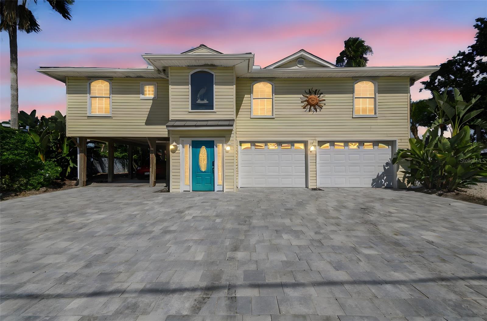 Image 2 of 65 For 9914 Alavista Drive
