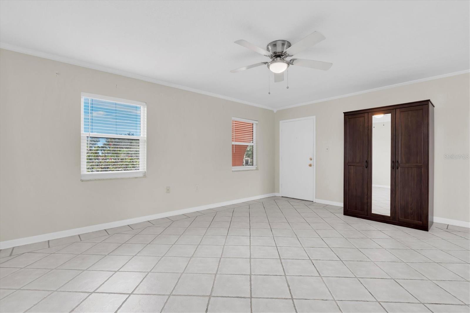 Image 9 of 36 For 1150 Rue Des Reines  2b