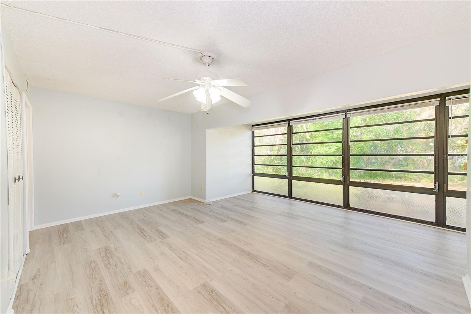 Image 26 of 48 For 3259 Fox Chase Circle N 106