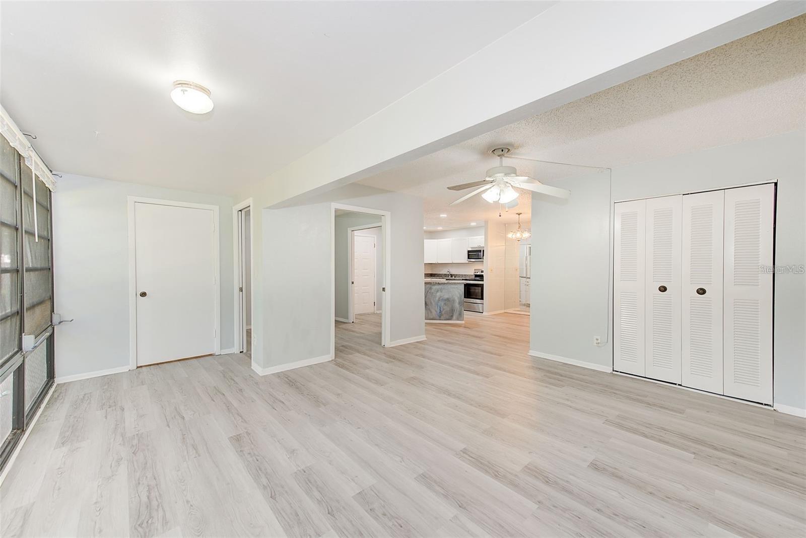 Image 31 of 48 For 3259 Fox Chase Circle N 106