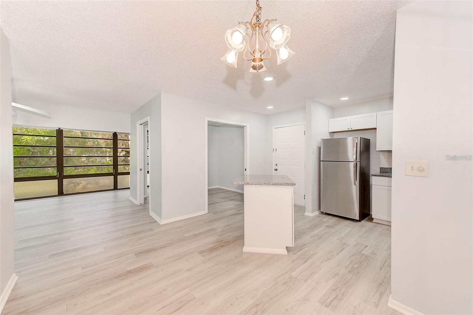 Image 8 of 48 For 3259 Fox Chase Circle N 106
