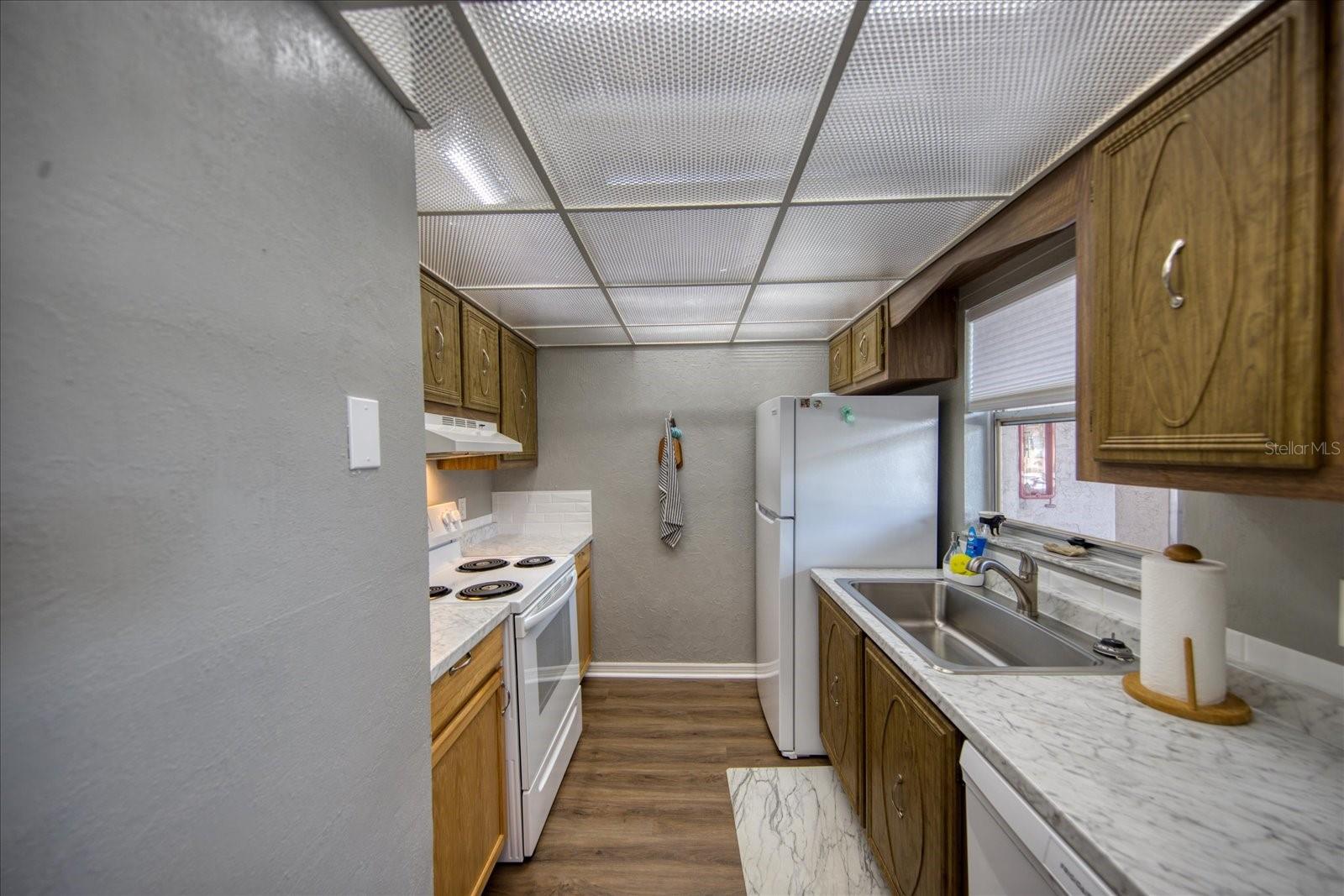 Image 5 of 20 For 712 Cordova Green 712