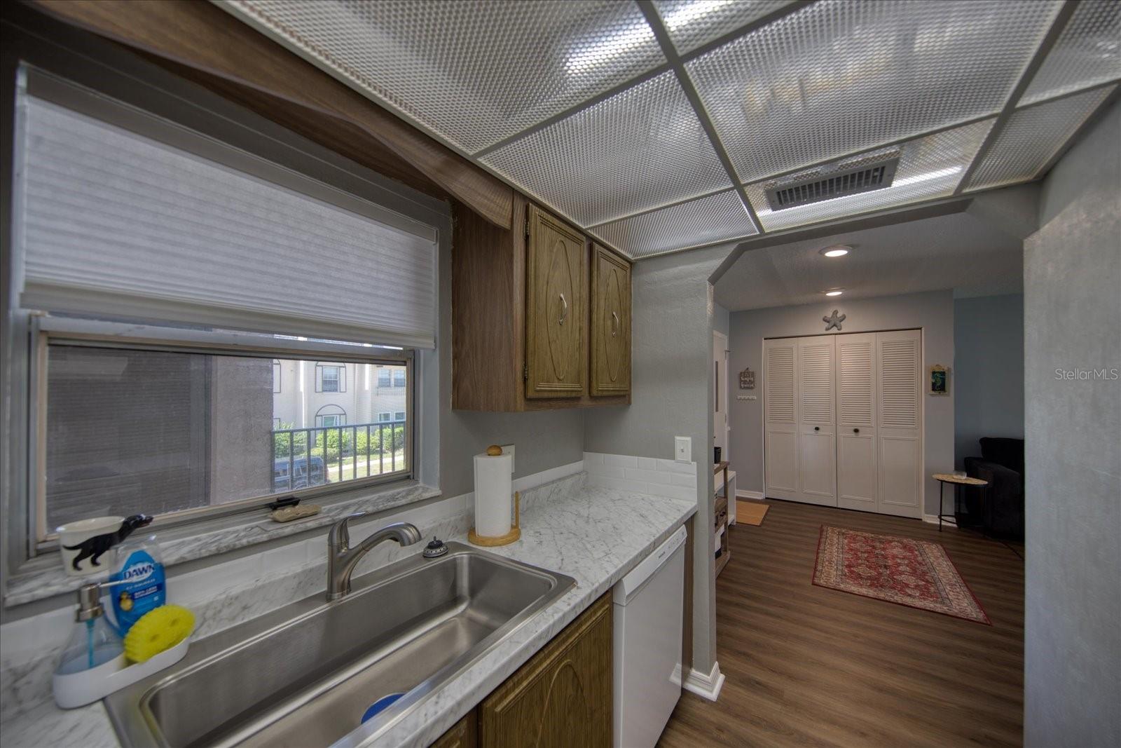 Image 8 of 20 For 712 Cordova Green 712