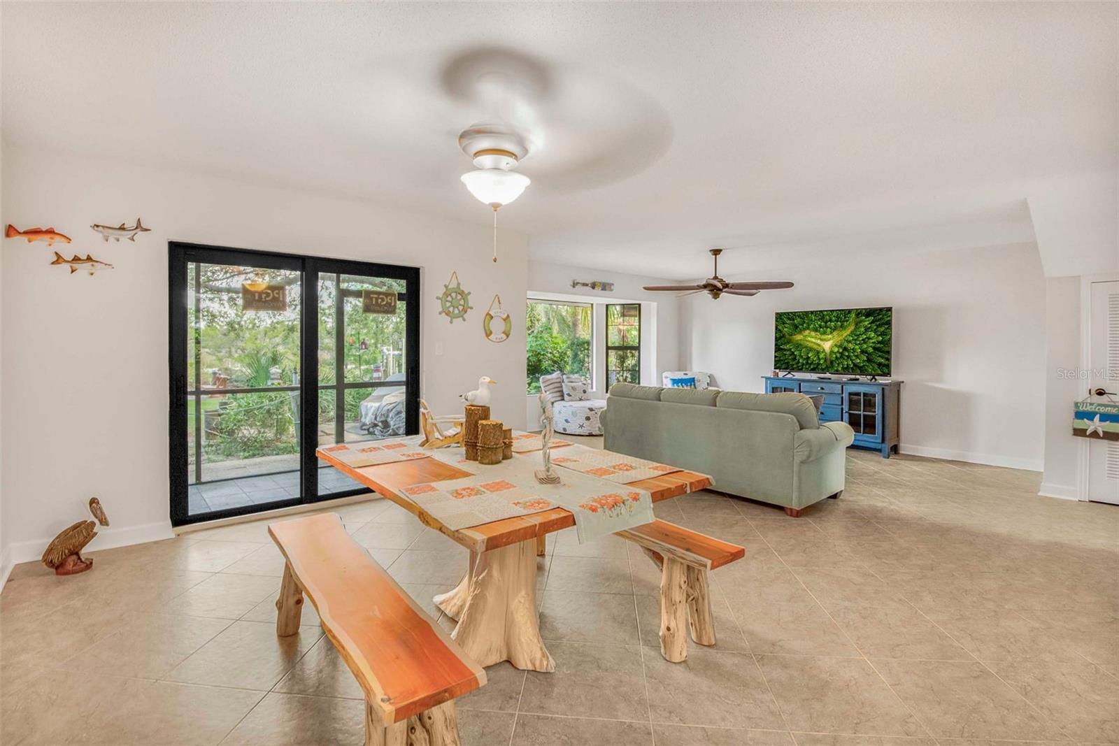 Image 22 of 45 For 11316 Bayshore Drive 57