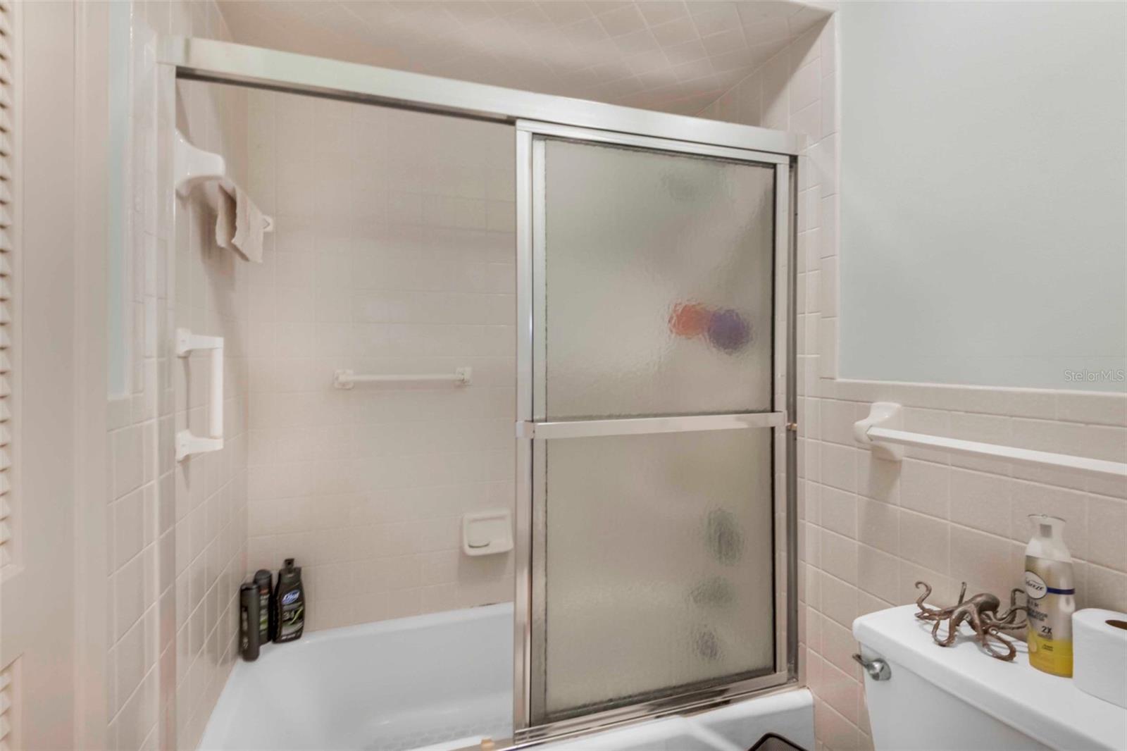Image 32 of 45 For 11316 Bayshore Drive 57