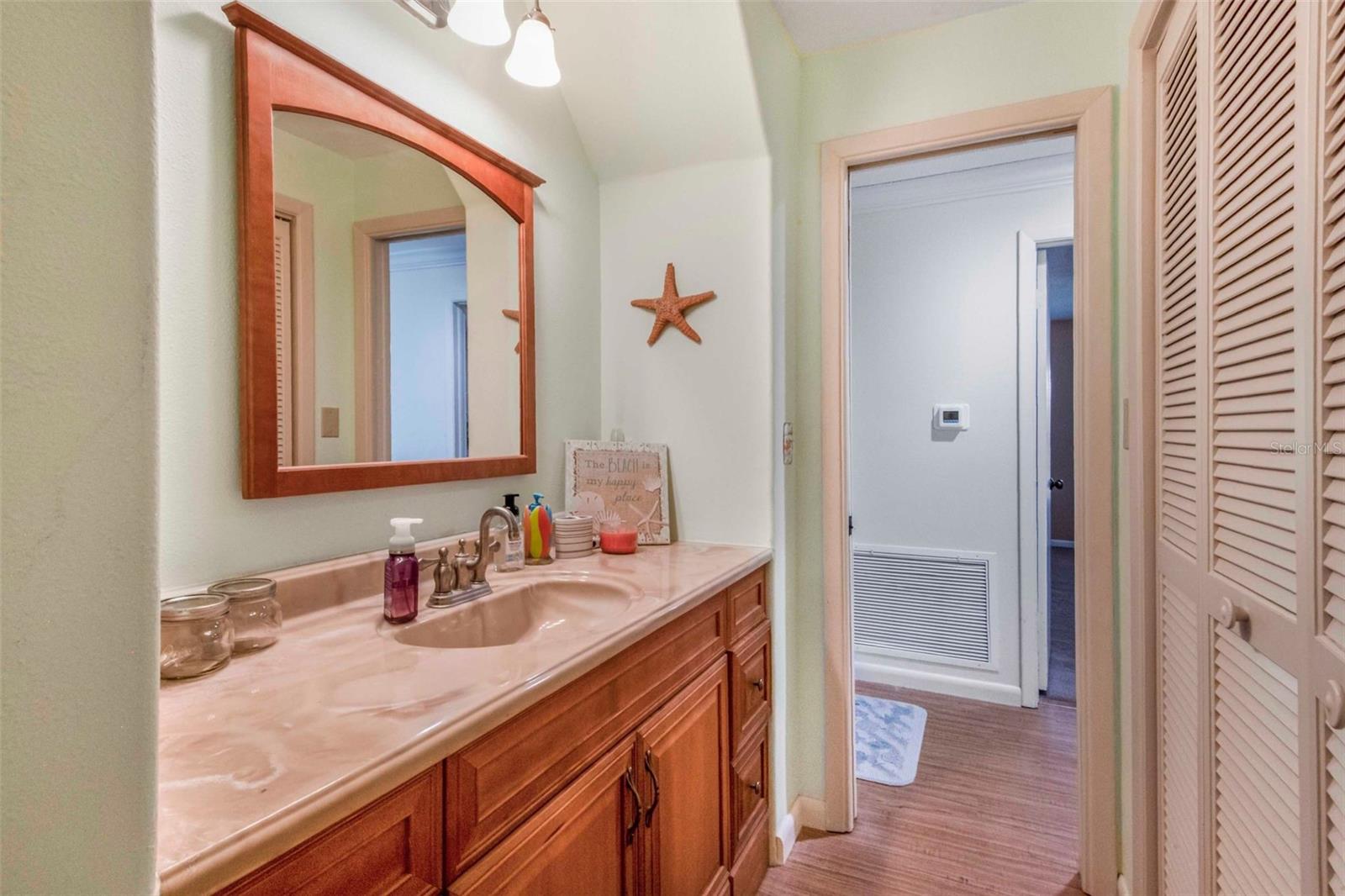 Image 33 of 45 For 11316 Bayshore Drive 57