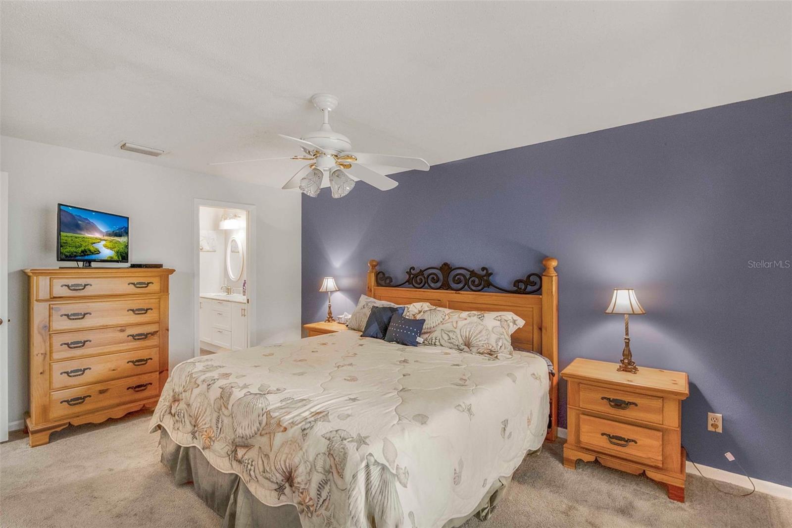 Image 35 of 45 For 11316 Bayshore Drive 57