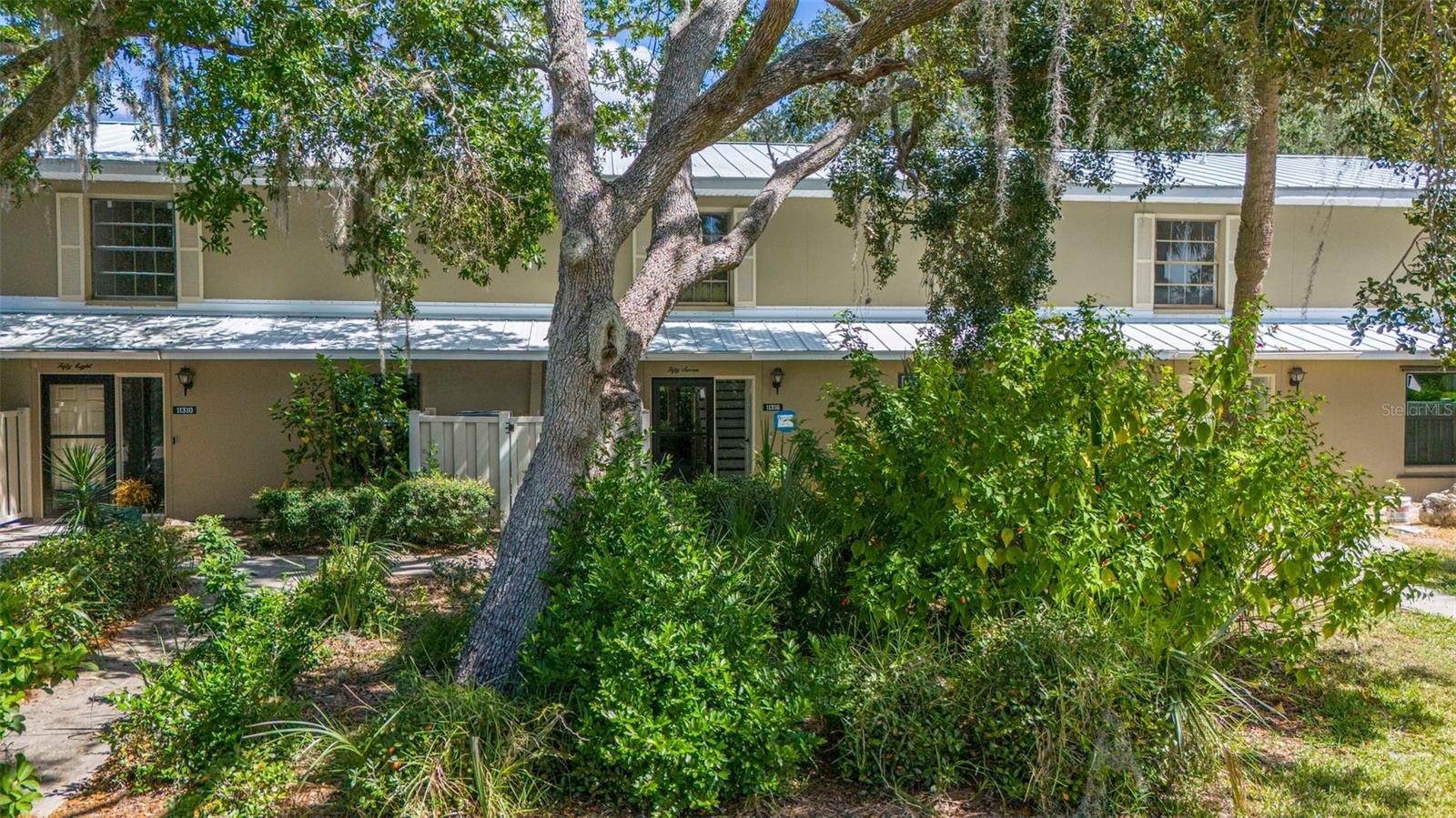 Image 9 of 45 For 11316 Bayshore Drive 57