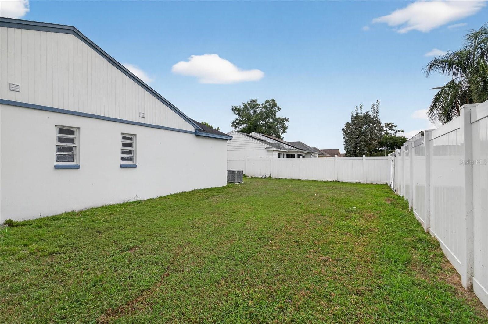 Image 42 of 48 For 1929 Crown Park Drive