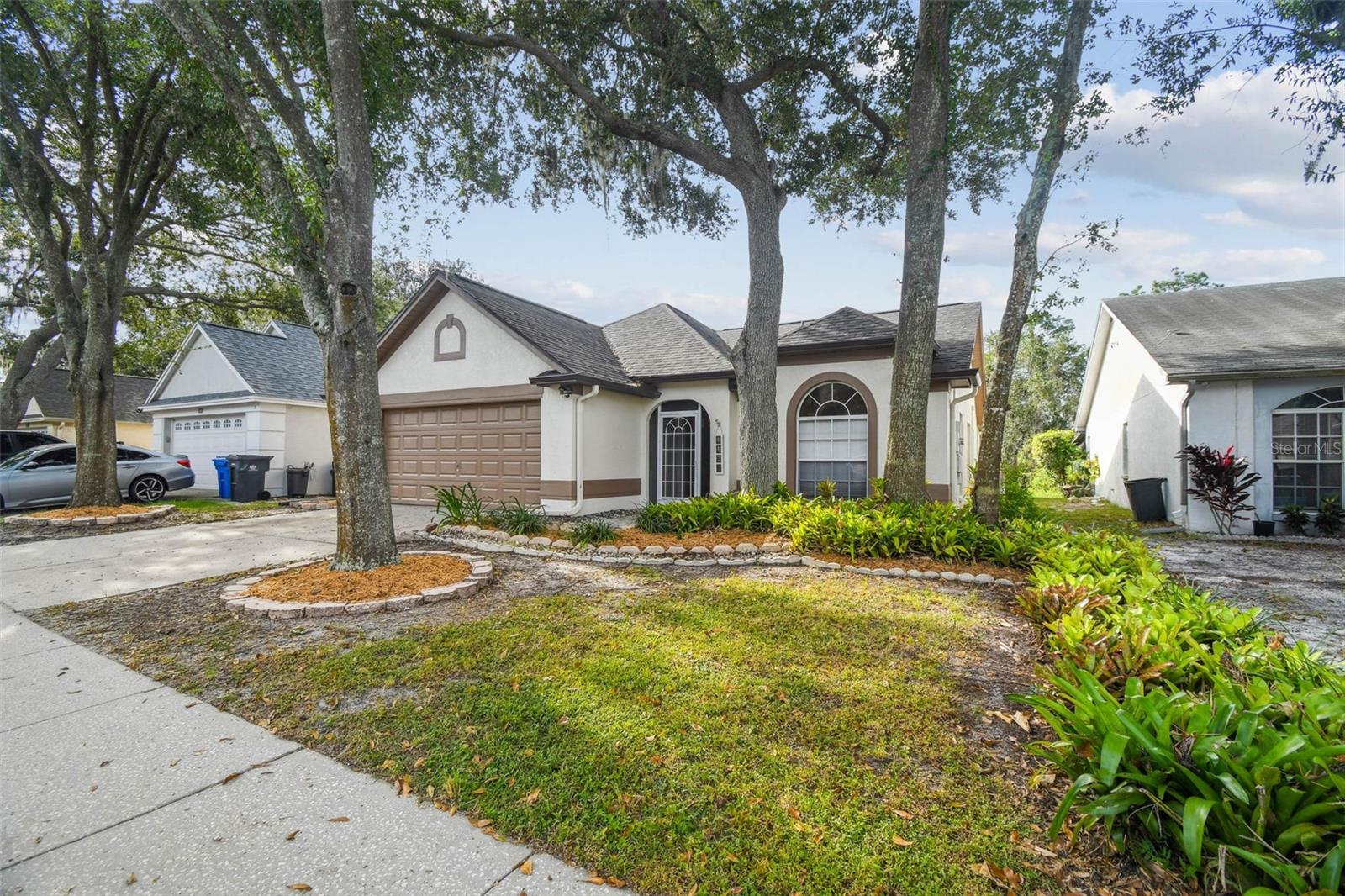 Image 2 of 50 For 1129 Bloom Hill Avenue