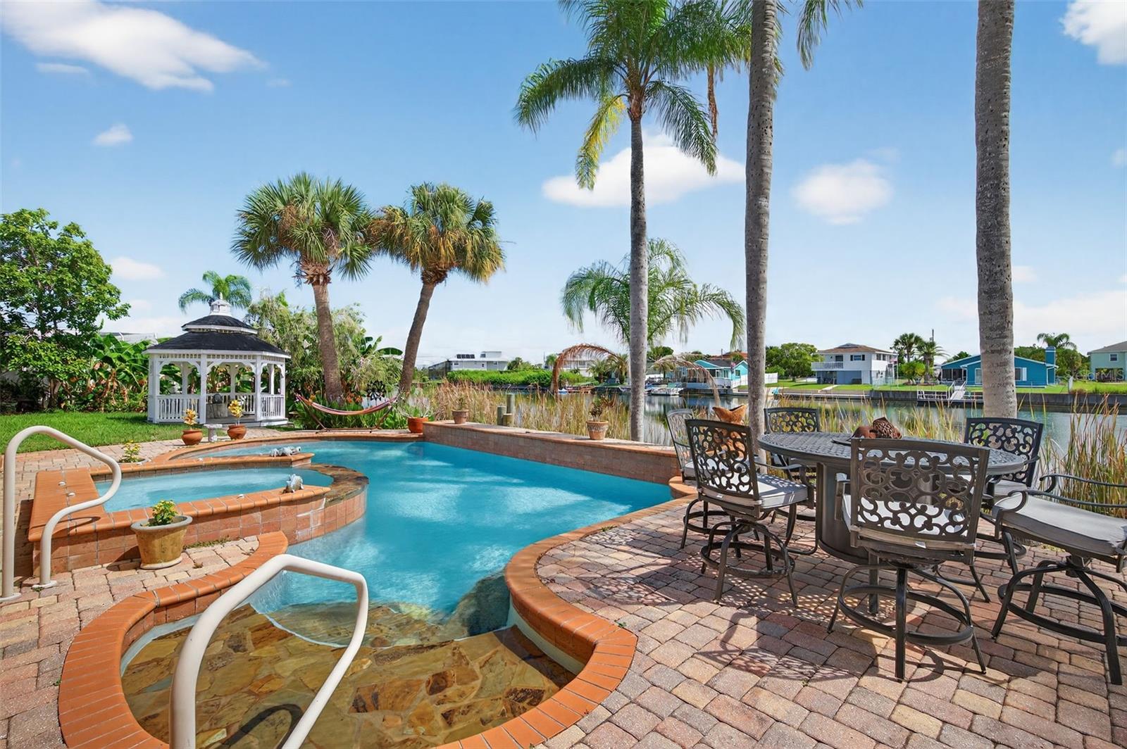 Image 16 of 99 For 3364 Oleander Drive