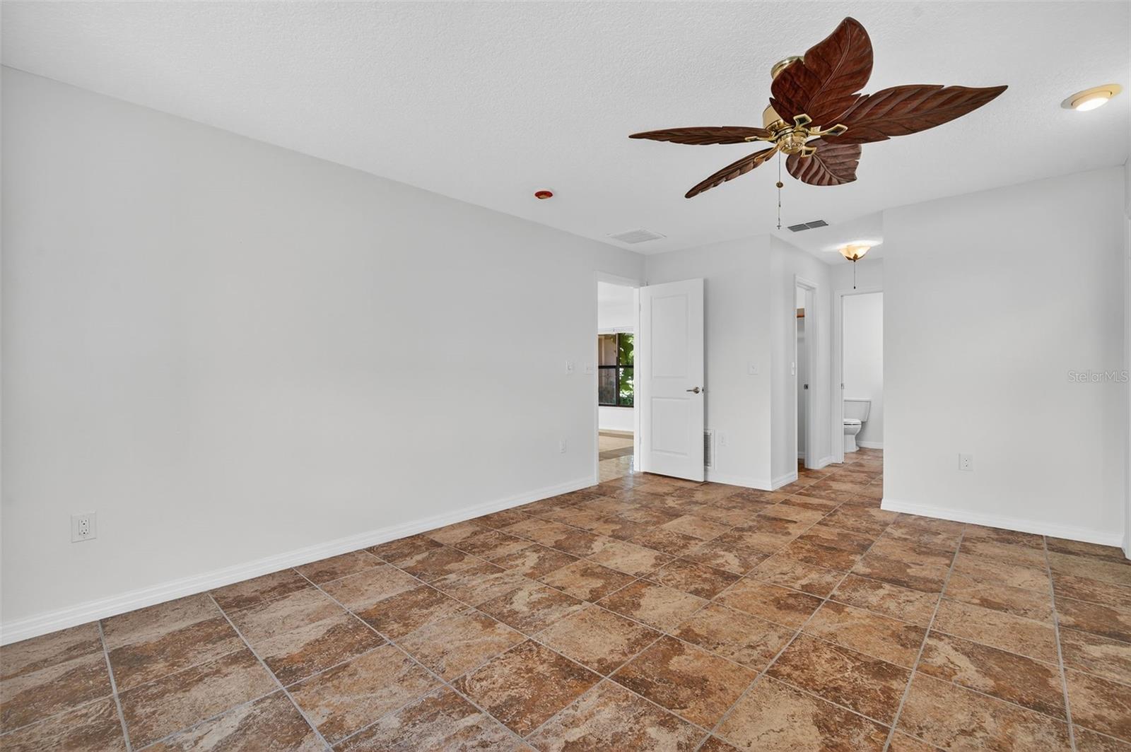 Image 68 of 99 For 3364 Oleander Drive