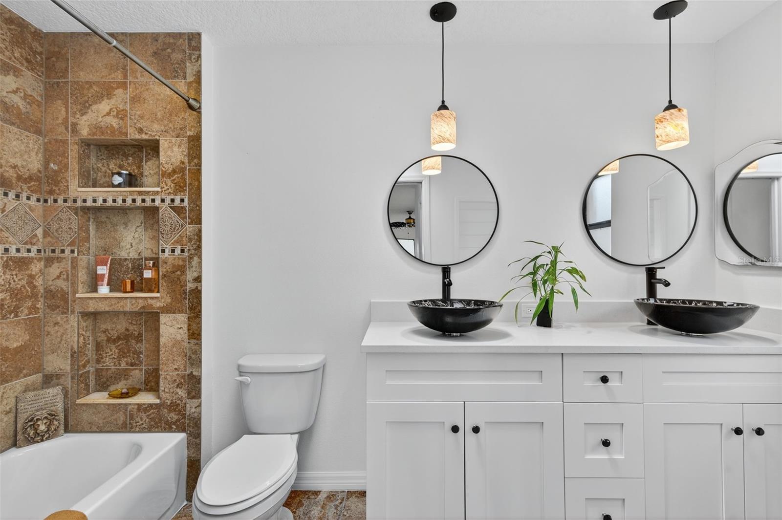 Image 72 of 99 For 3364 Oleander Drive