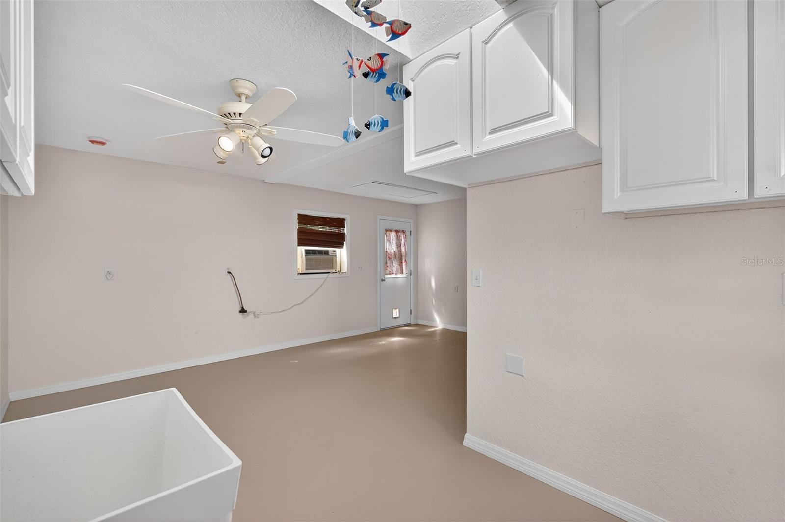 Image 82 of 99 For 3364 Oleander Drive