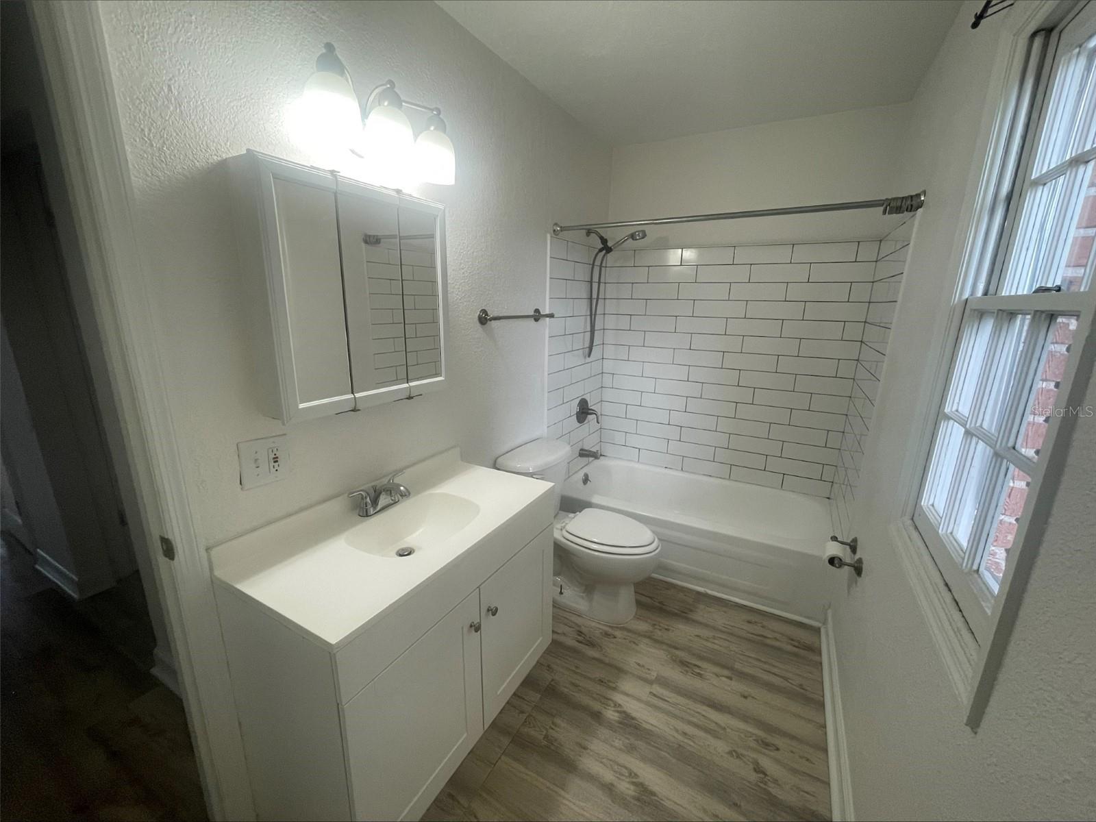 Image 13 of 20 For 13831 Orange Sunset Drive 201
