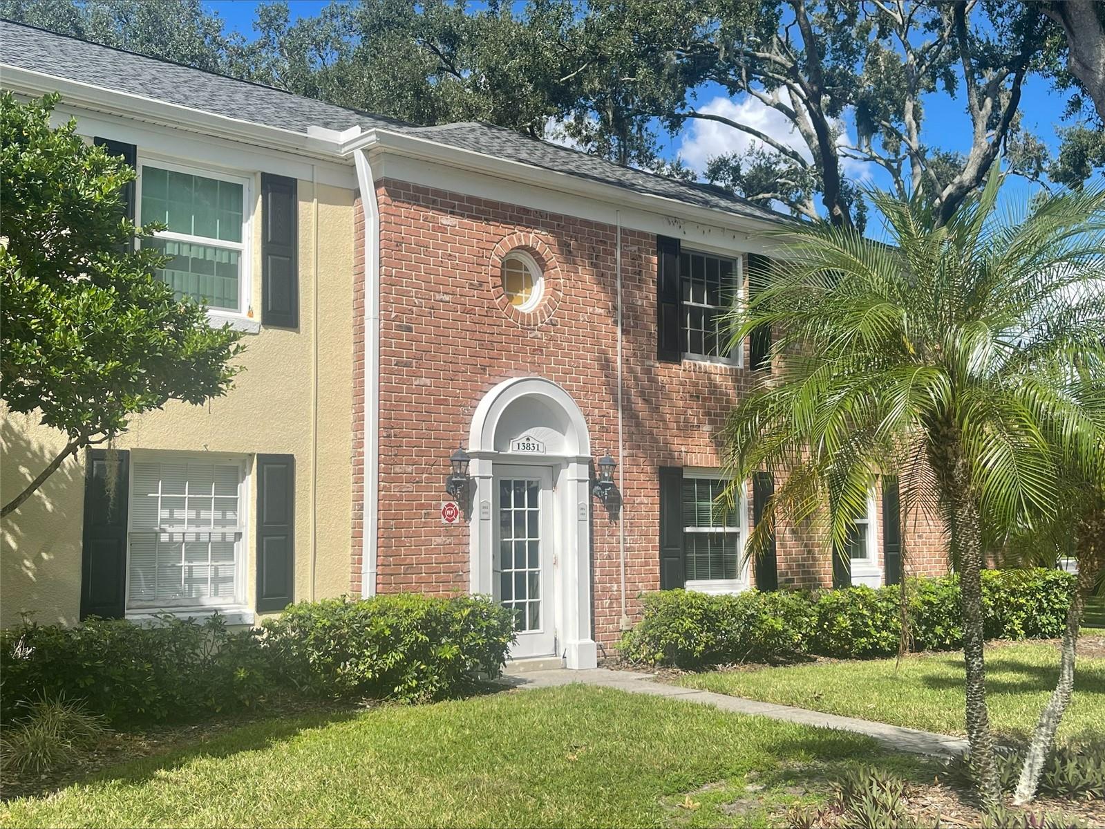 Image 4 of 20 For 13831 Orange Sunset Drive 201