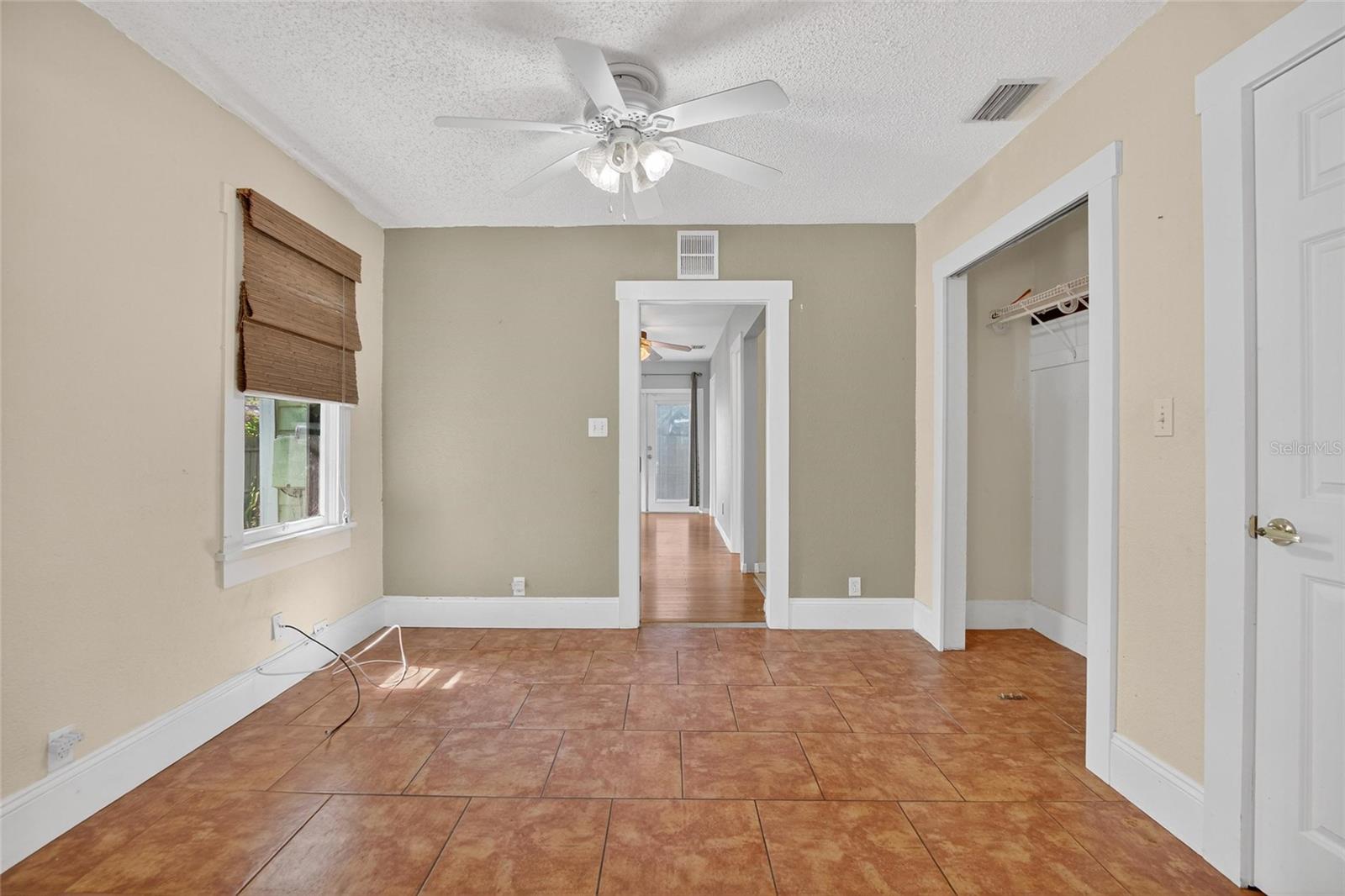 Image 15 of 84 For 1034 27th Street N