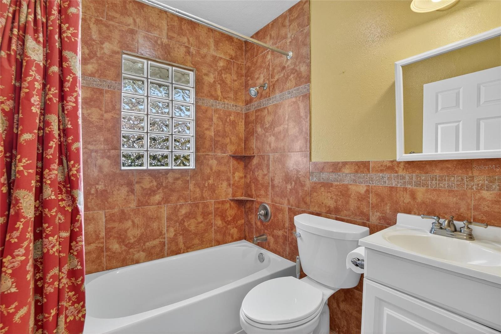 Image 24 of 84 For 1034 27th Street N