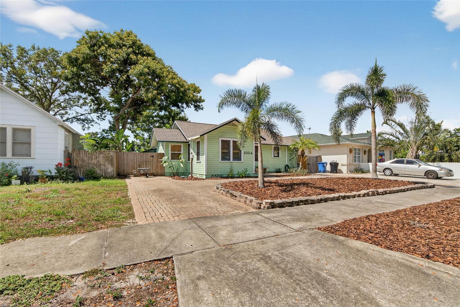Image 65 of 84 For 1034 27th Street N