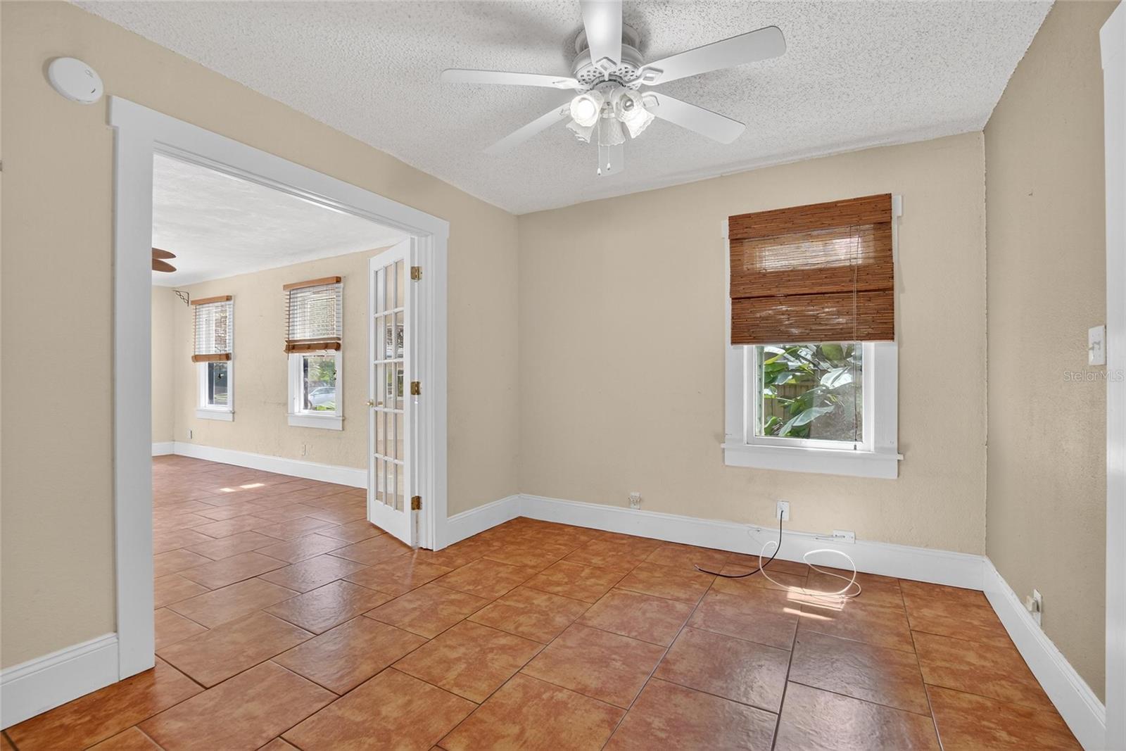 Image 7 of 84 For 1034 27th Street N