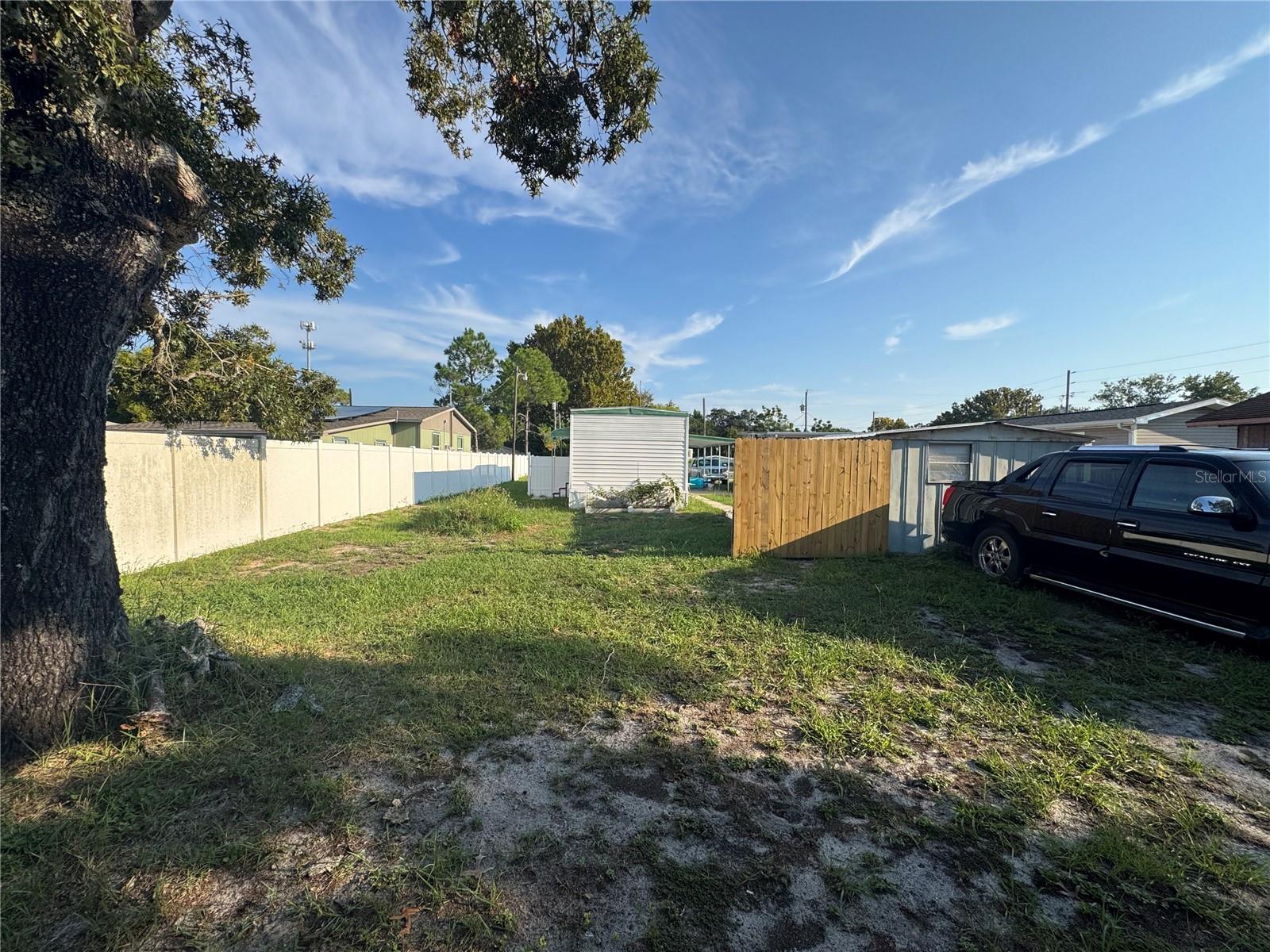 Image 7 of 17 For 7102 Jeanne Avenue