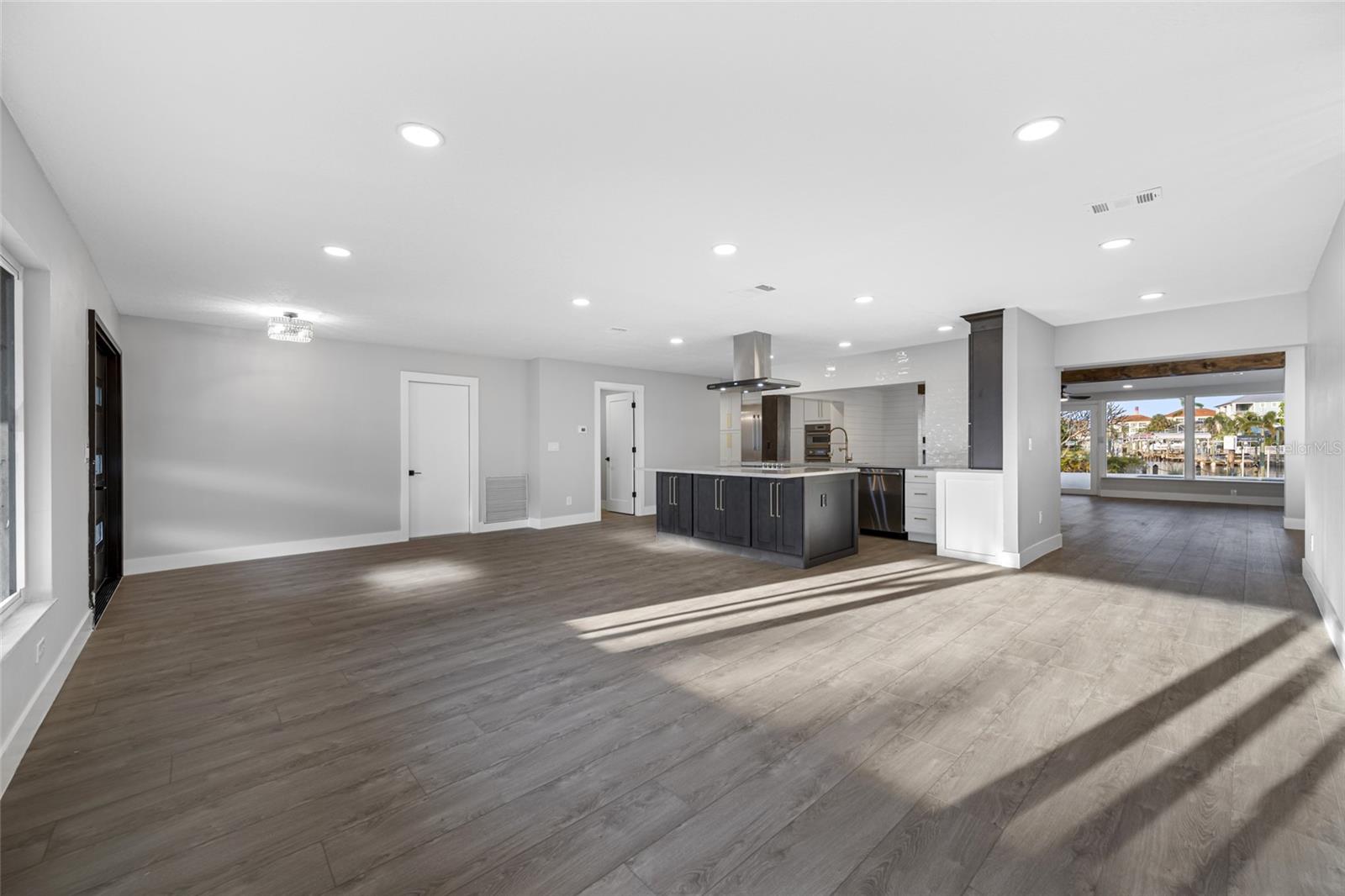 Image 18 of 84 For 1029 Bal Harbour Drive