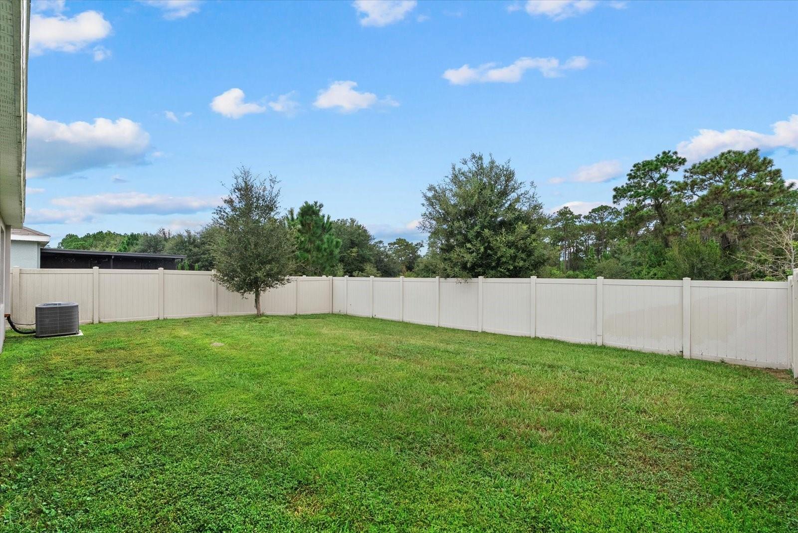 Image 24 of 48 For 15615 Black Pepper Lane