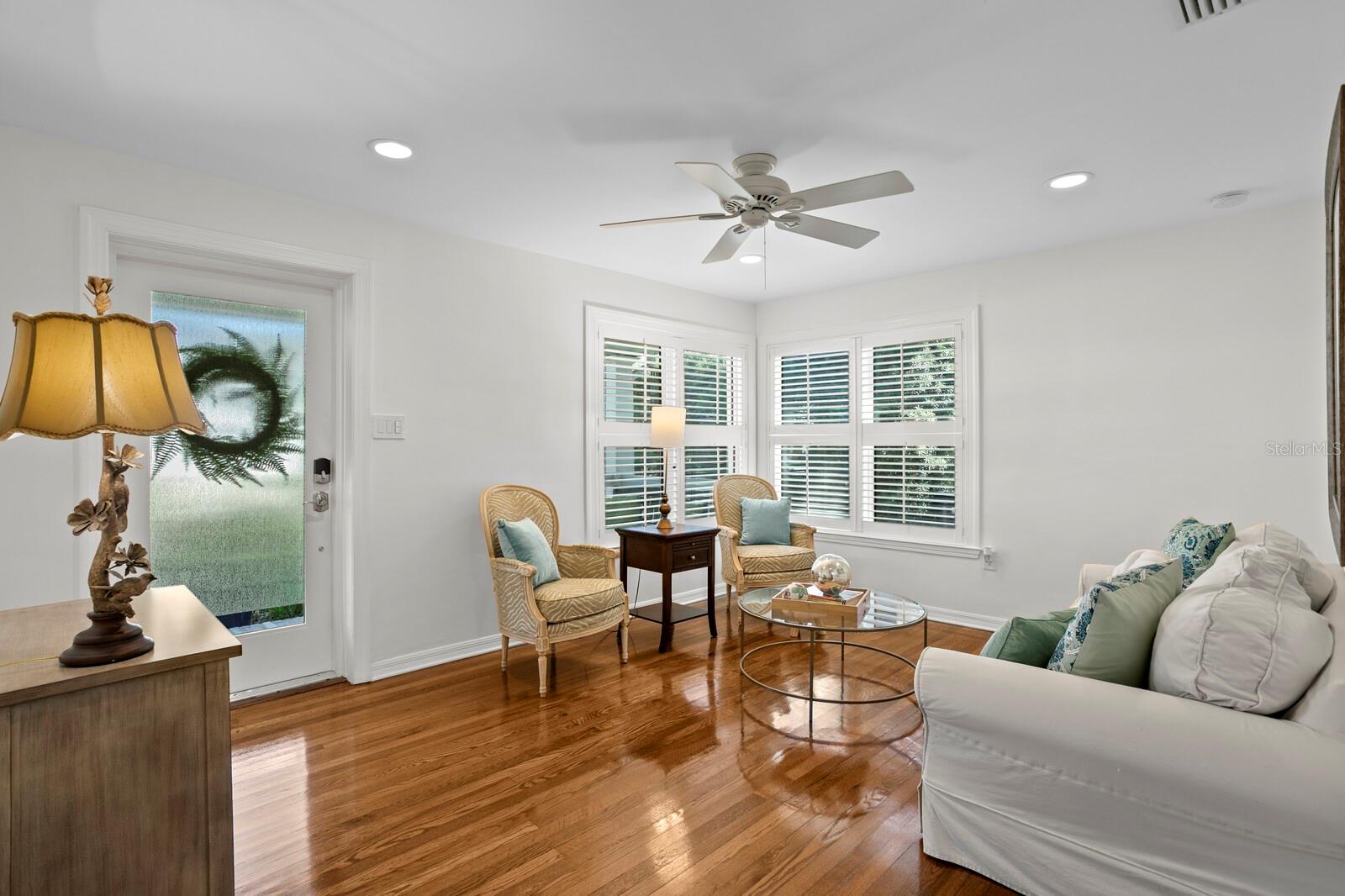 Image 10 of 61 For 3910 Tacon Street