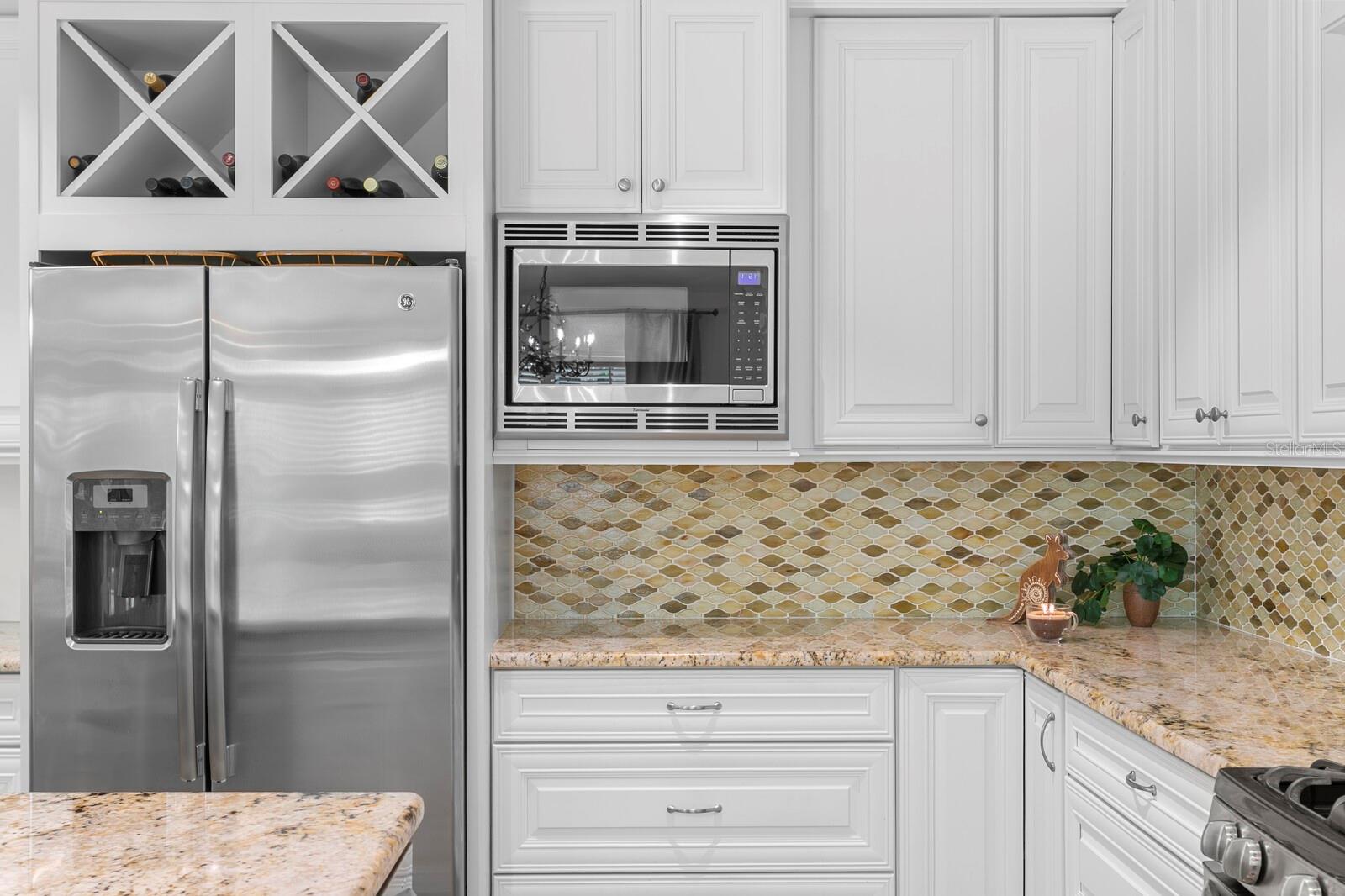 Image 14 of 61 For 3910 Tacon Street