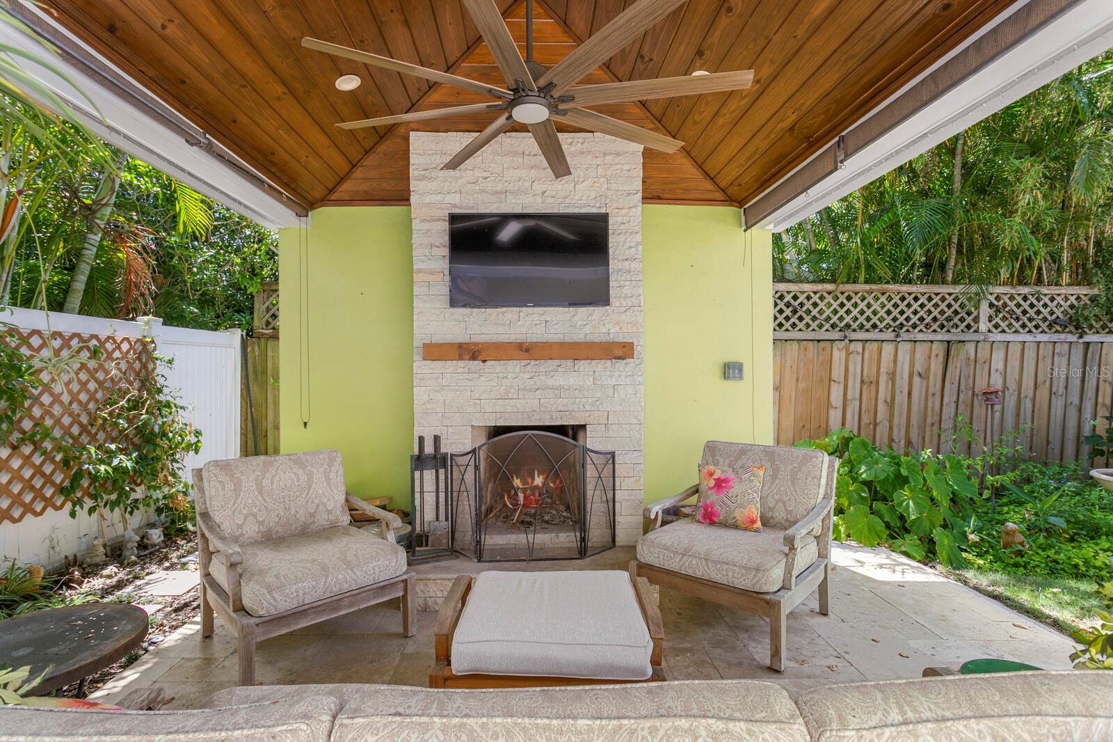 Image 37 of 61 For 3910 Tacon Street