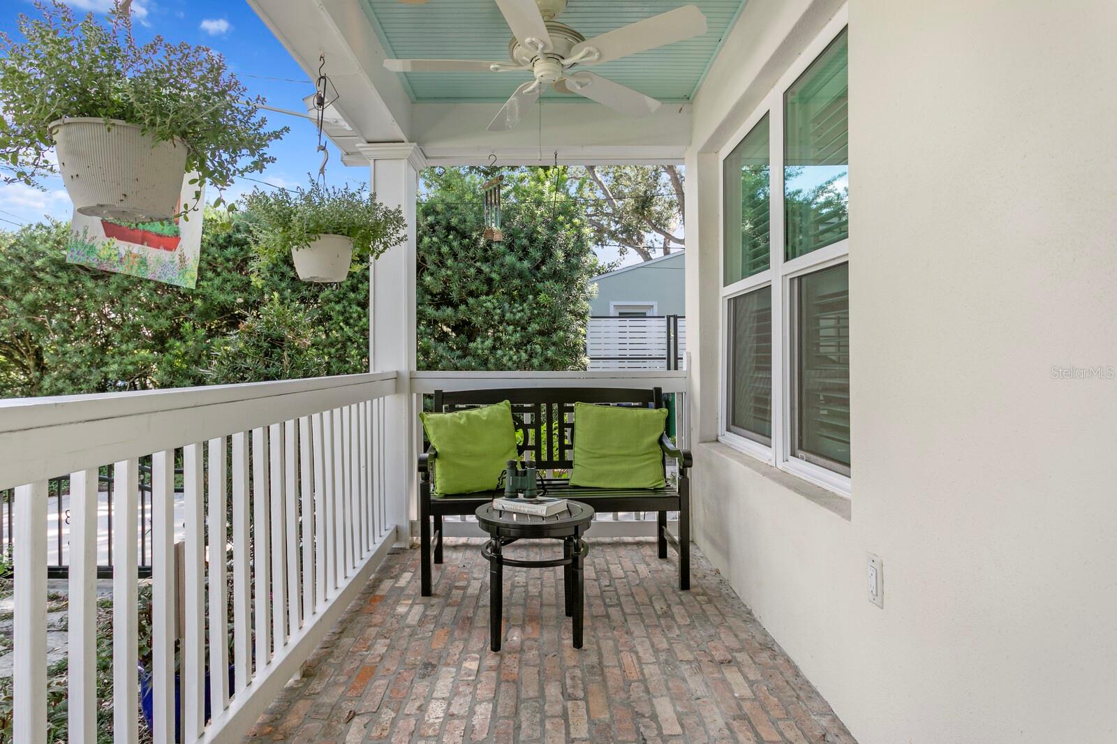 Image 44 of 61 For 3910 Tacon Street