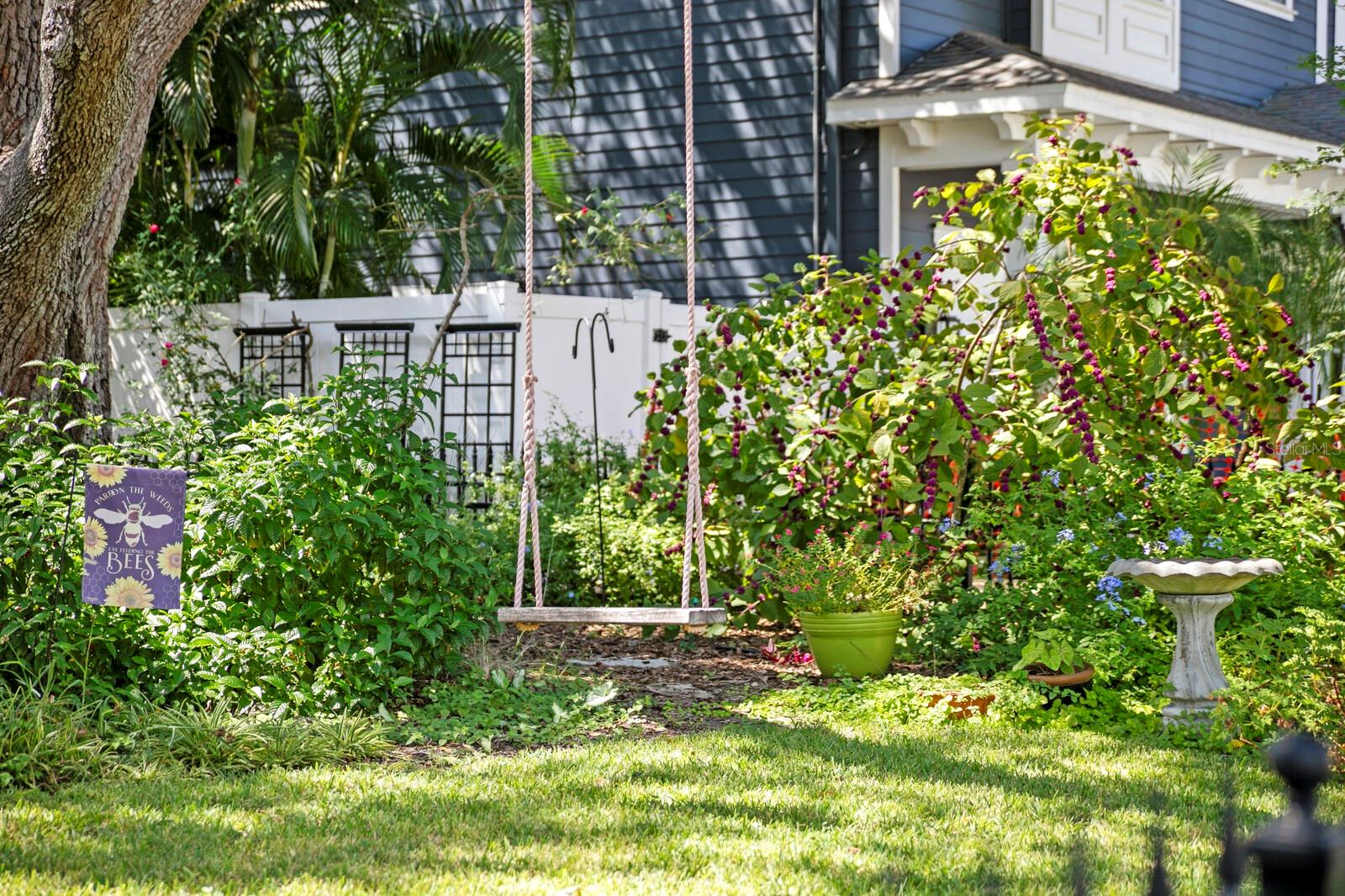 Image 47 of 61 For 3910 Tacon Street