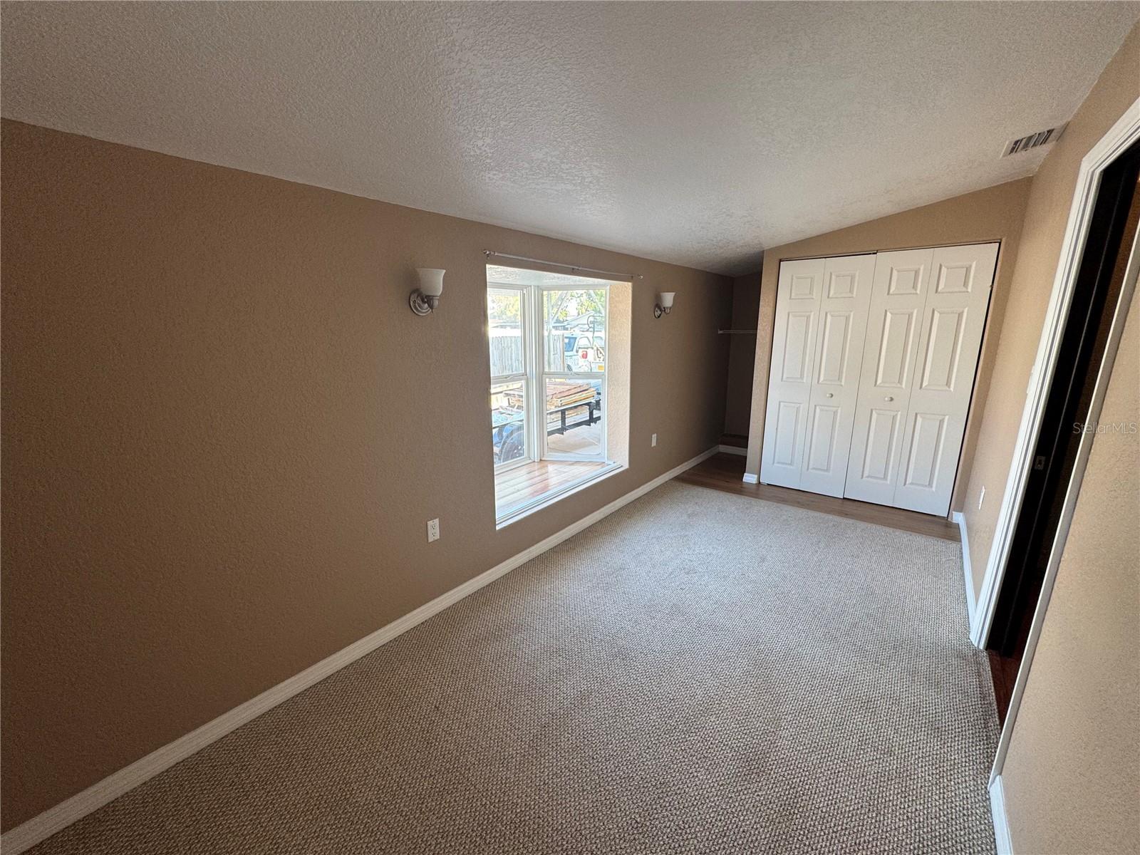 Image 21 of 33 For 7106 Jeanne Avenue