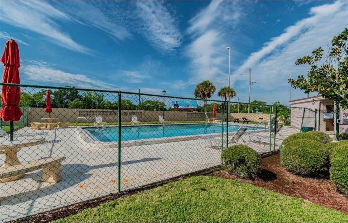 Image 19 of 21 For 9125 Tudor Drive D108
