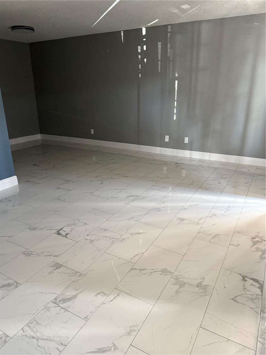 Image 4 of 21 For 9125 Tudor Drive D108