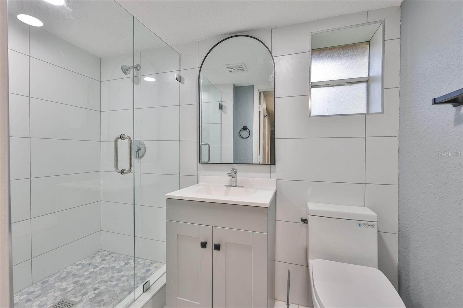 Image 22 of 26 For 1416 19th Avenue W