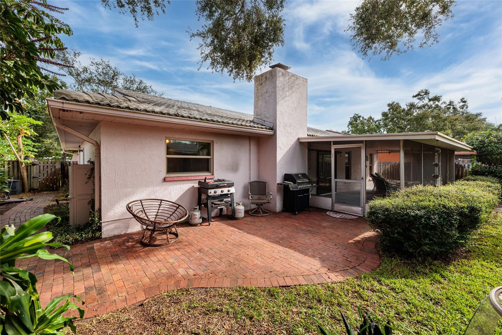 Image 22 of 30 For 12256 94th Avenue
