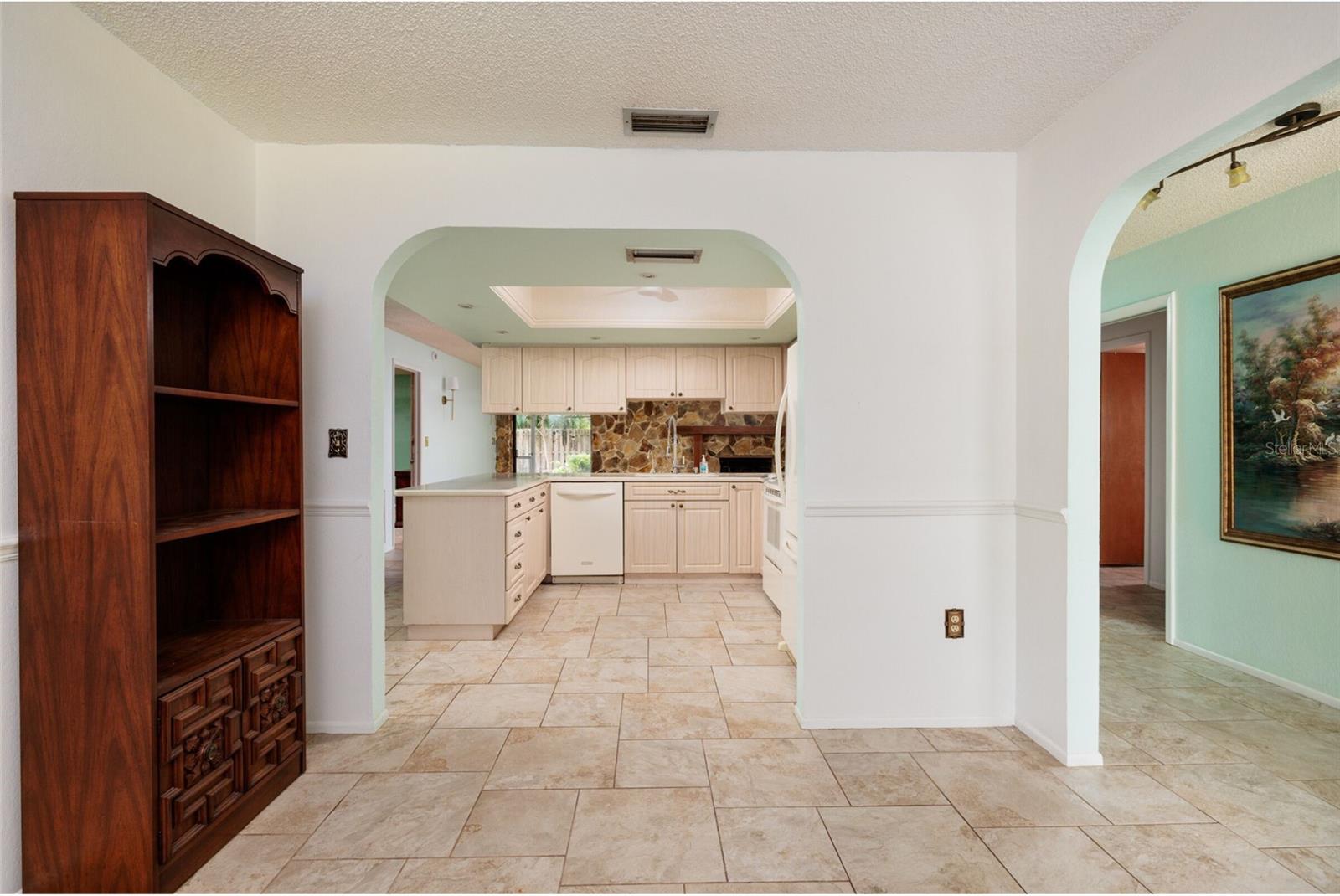 Image 6 of 30 For 12256 94th Avenue