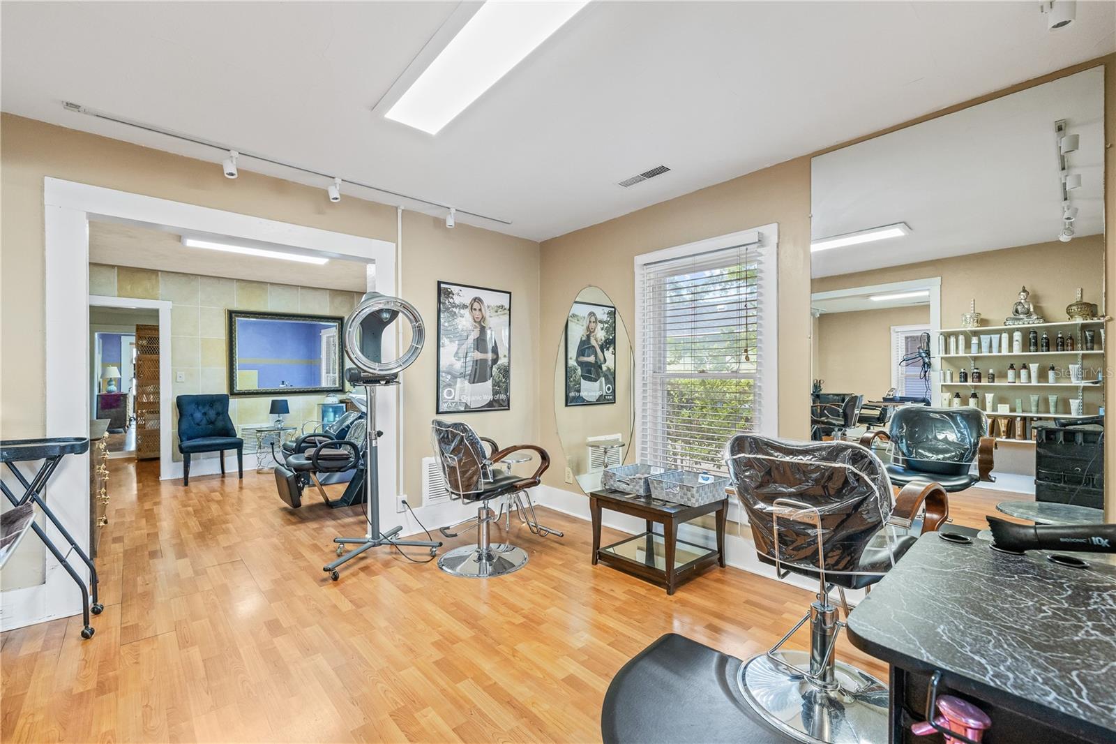 Image 13 of 38 For 805 Turner Street