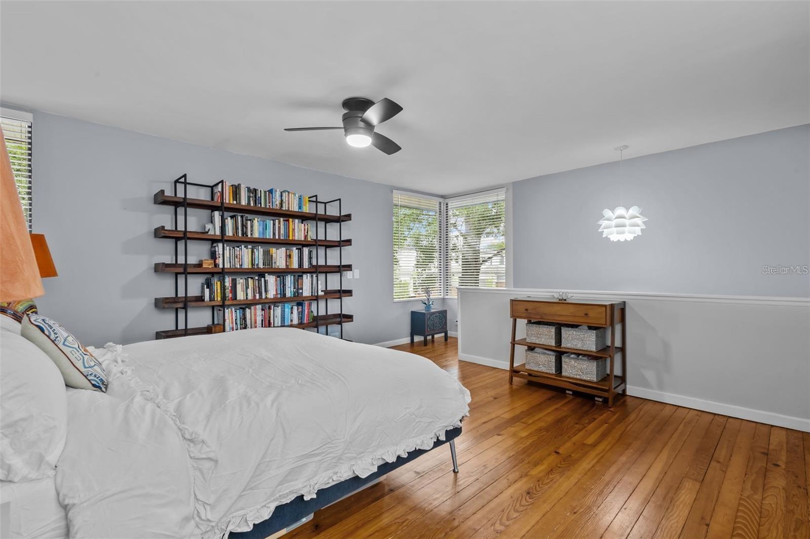 Image 13 of 37 For 4579 10th Avenue N