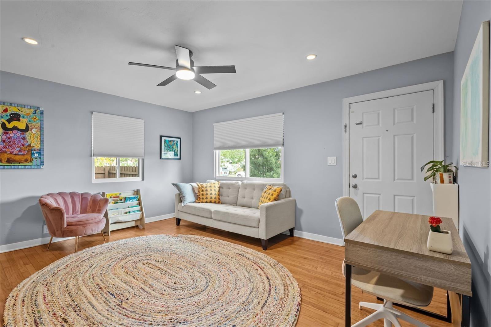 Image 29 of 37 For 4579 10th Avenue N