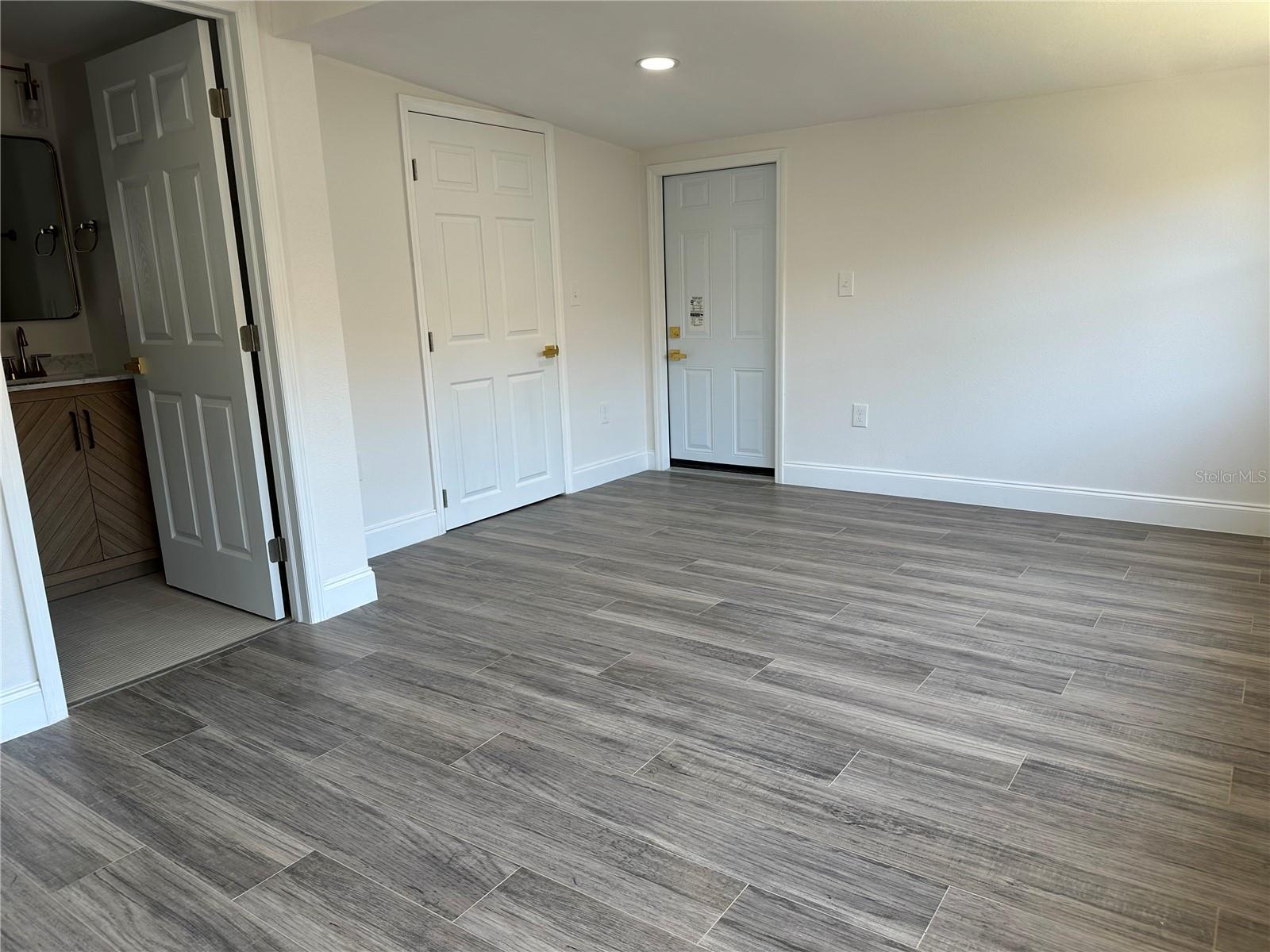 Image 9 of 12 For 620 38th Avenue N